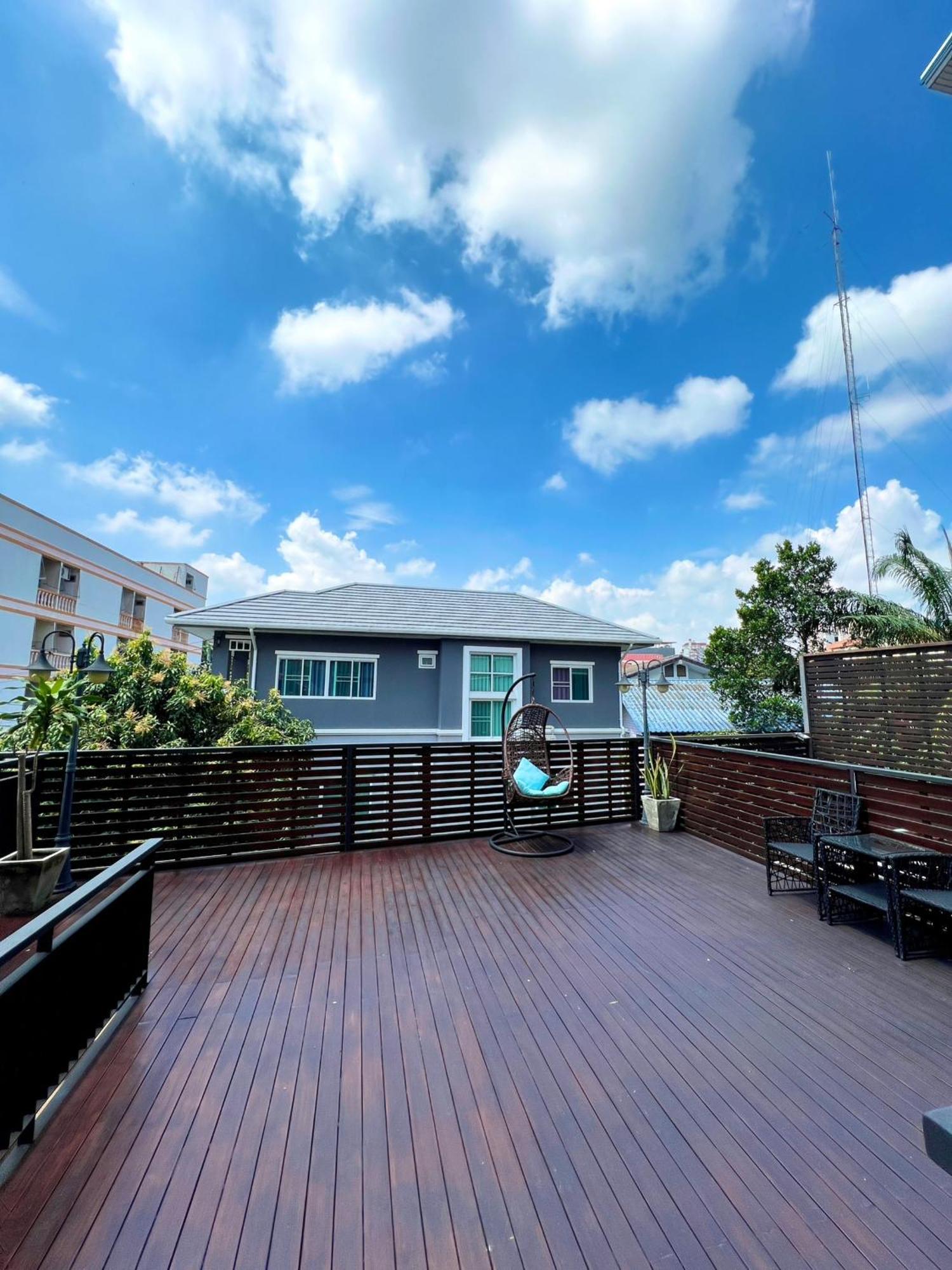 Yotaka Bangkok Hotel Екстер'єр фото
