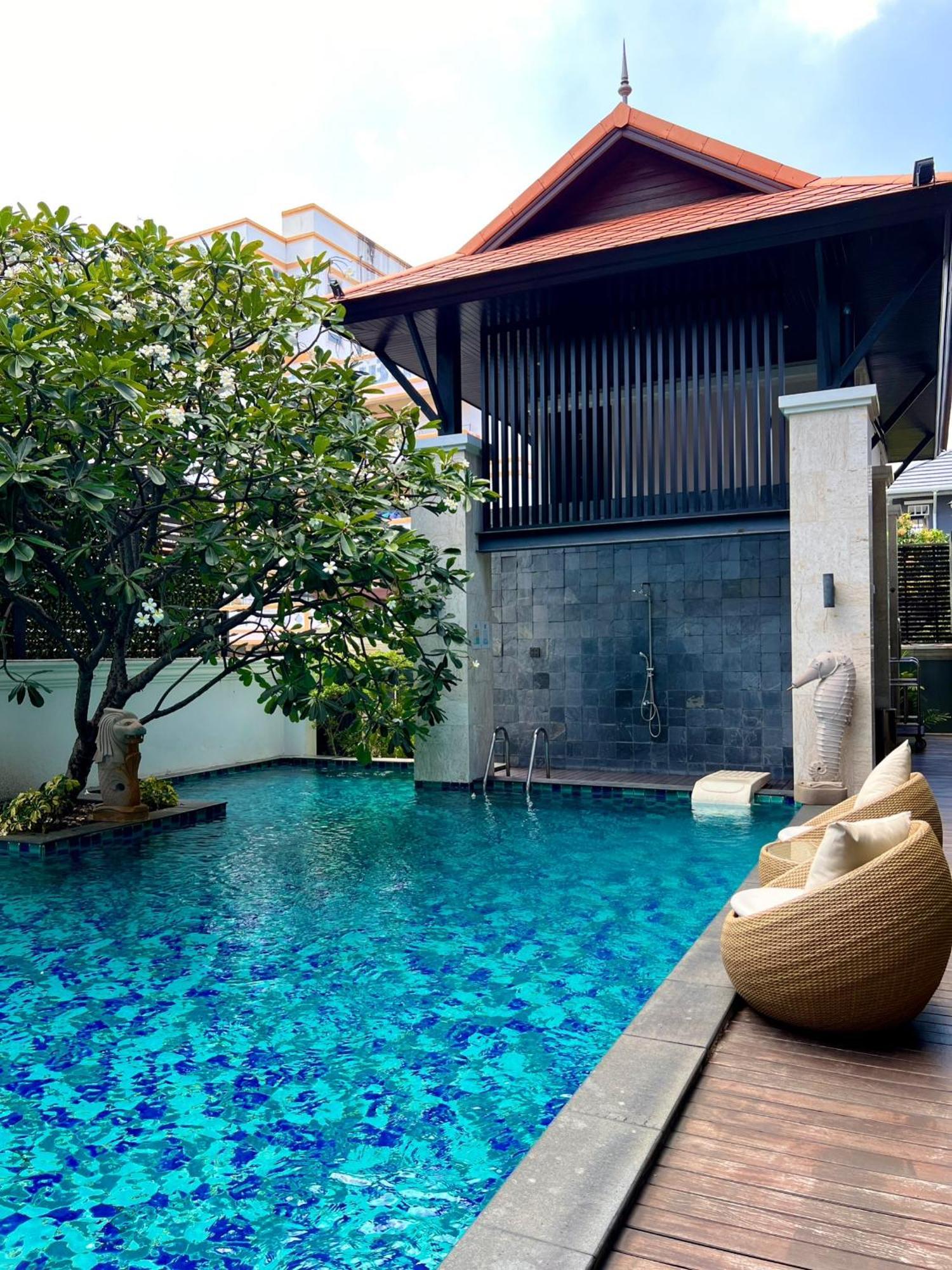 Yotaka Bangkok Hotel Екстер'єр фото