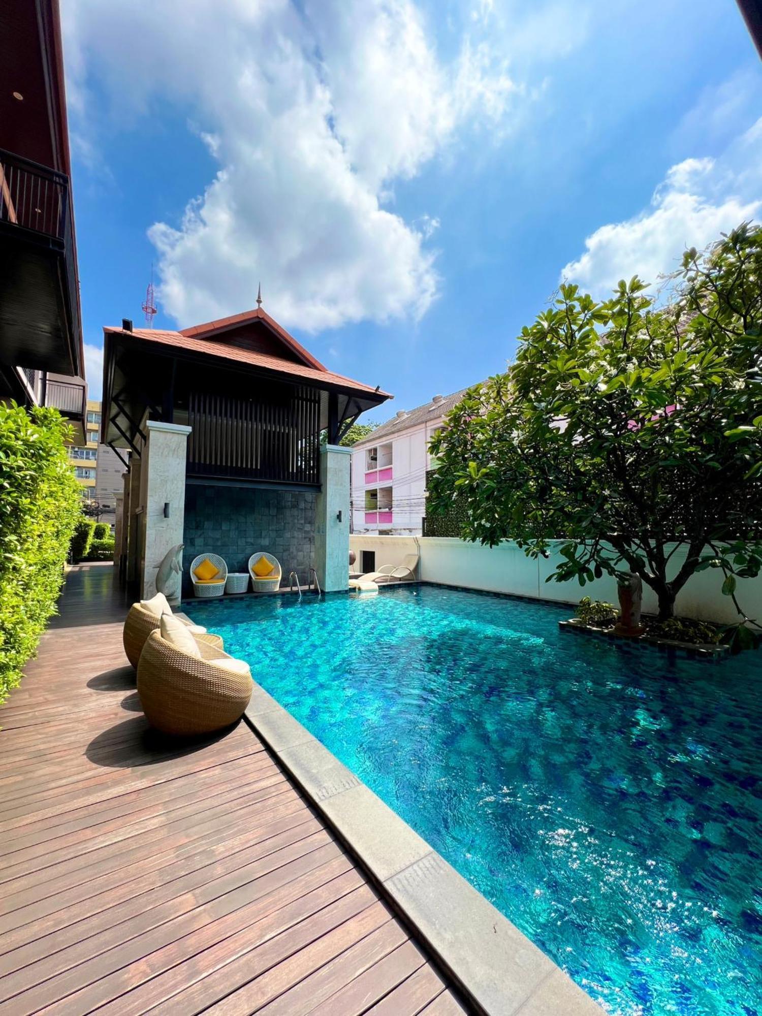Yotaka Bangkok Hotel Екстер'єр фото