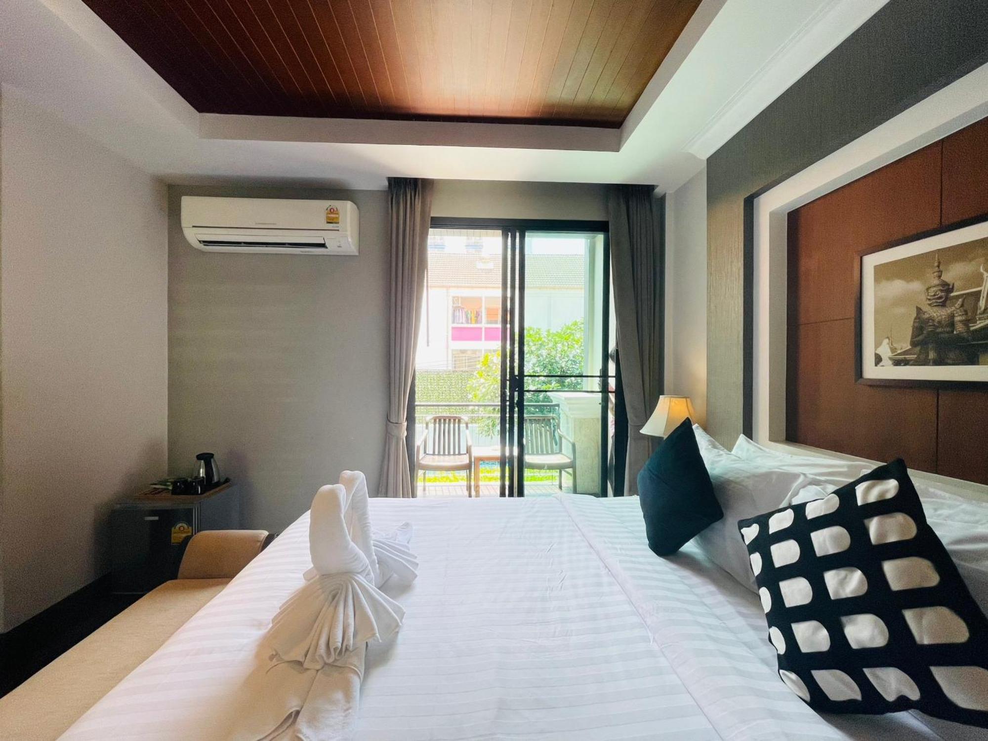Yotaka Bangkok Hotel Екстер'єр фото